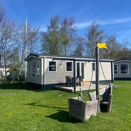 Camping De Duinhoeve Chalet Vogel Not For Companies Nieuw-Haamstede Kültér fotó